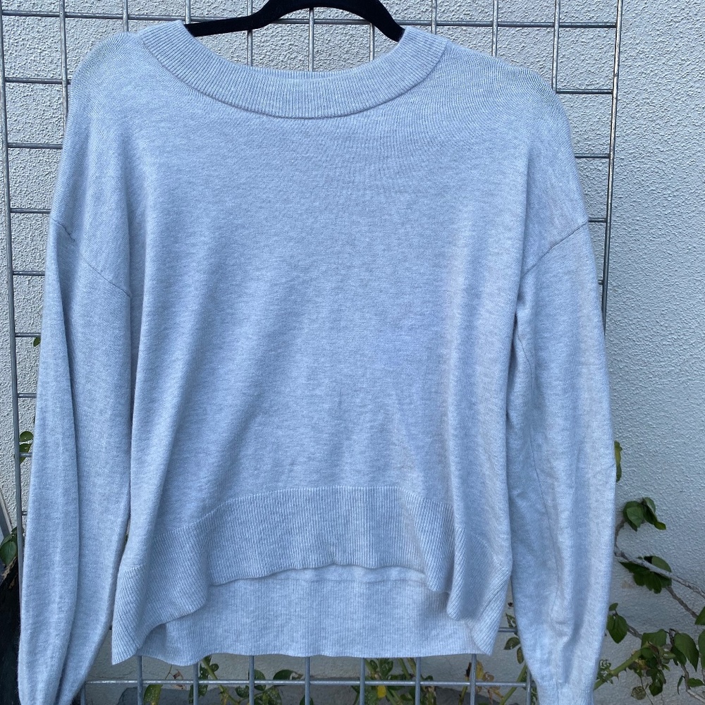 Halogen Size S Long Sleeve Sweater Light Grey